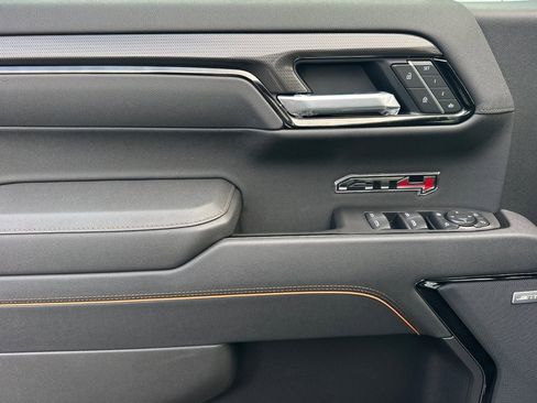 New 2026 GMC Sierra 1500 AT4 w/ AT4 Premium Package image 9