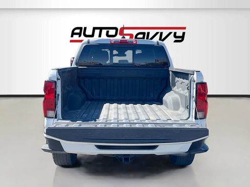 Used 2023 Chevrolet Colorado LT w/ LT Convenience Package AWD/4WD image 23