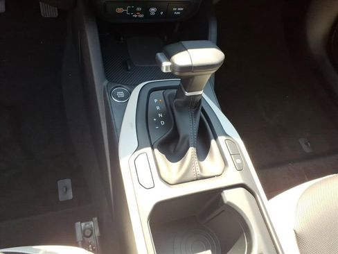 New 2025 Kia K4 GT-Line w/ GT-Line Premium Package image 24