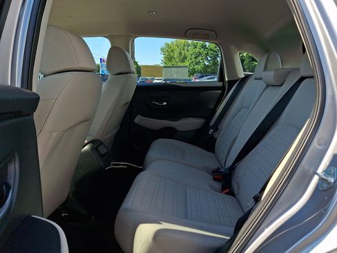 Used 2024 Honda HR-V LX image 10