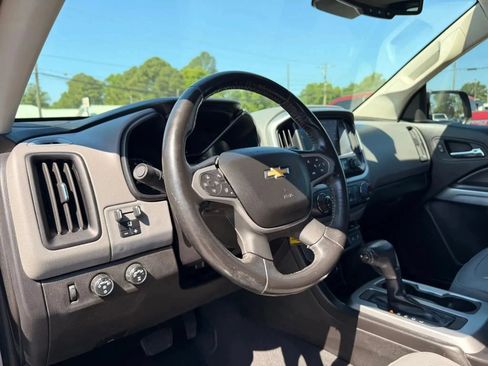 Used 2019 Chevrolet Colorado LT w/ Luxury Package, Chrome AWD/4WD image 15