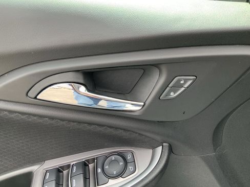 Used 2024 Chevrolet Malibu LT image 21