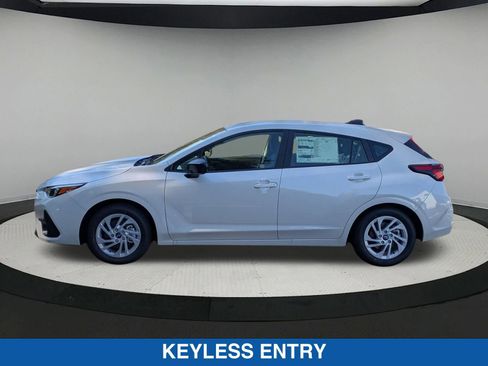 Certified 2025 Subaru Impreza 2.0i image 7