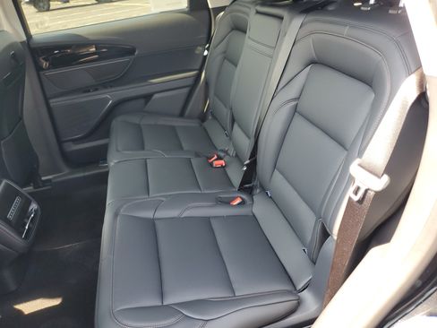 New 2026 Lincoln Nautilus Premier AWD/4WD image 29