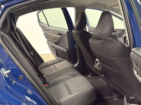 Used 2026 Toyota Camry LE image 17