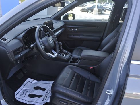 Used 2024 Honda CR-V Sport-L image 16