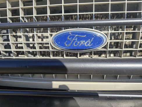 Used 2004 Ford Excursion Limited image 44