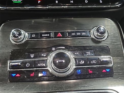 Used 2022 Lincoln Nautilus Reserve image 23