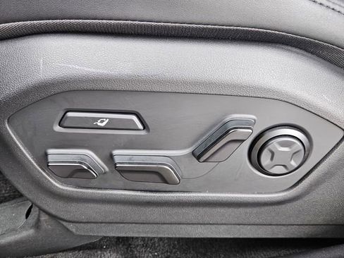 Certified 2025 Hyundai Santa Fe Calligraphy image 12