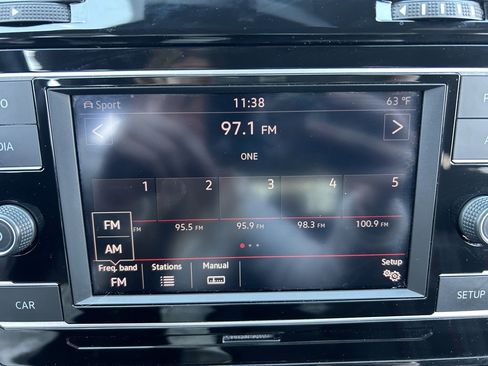 Used 2019 Volkswagen GTI Rabbit Edition image 27