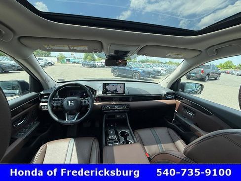 Used 2025 Honda Pilot Elite image 35