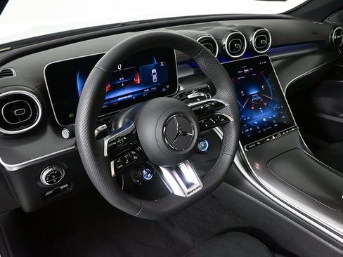 Used 2025 Mercedes-Benz C 43 AMG 4MATIC Sedan image 6