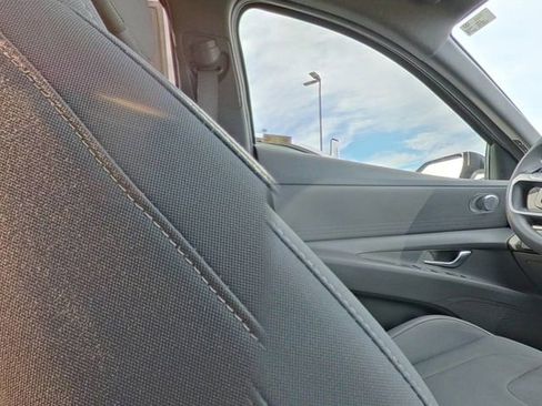 Used 2023 Hyundai Elantra SEL image 26