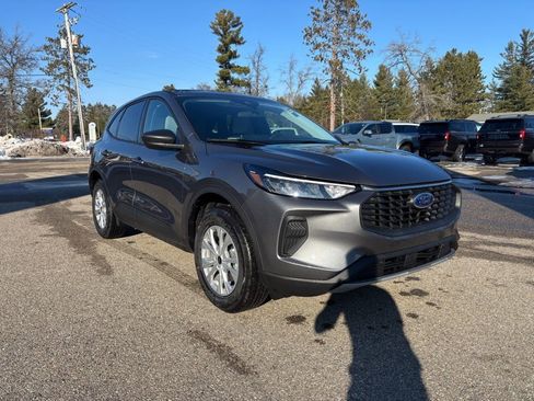 New 2026 Ford Escape Active w/ Tech Pack #1 AWD/4WD image 1