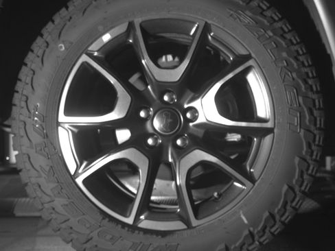 Used 2025 Jeep Compass Trailhawk image 15