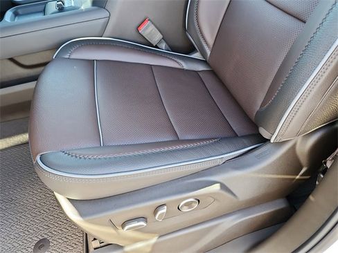 New 2026 GMC Sierra 2500 Denali w/ Denali Reserve Package image 18