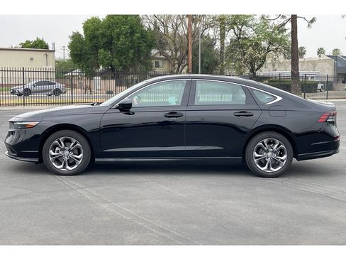 Certified 2023 Honda Accord EX image 2