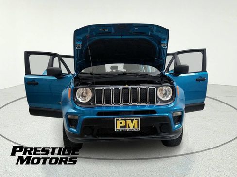 Used 2020 Jeep Renegade Sport w/ Sport Appearance Group AWD/4WD image 9