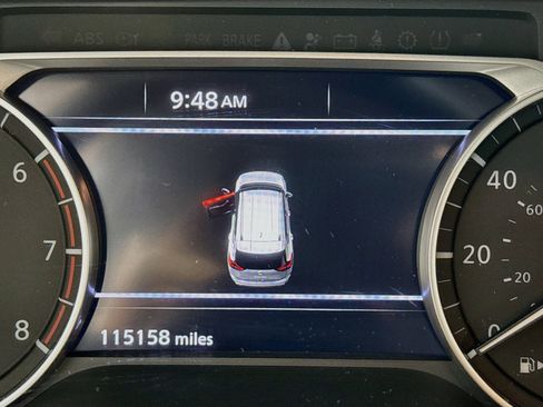 Used 2024 Nissan Rogue SV AWD/4WD image 15