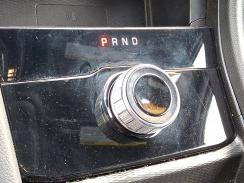 Certified 2024 Jeep Grand Cherokee L Laredo image 15