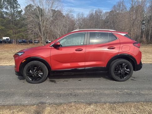 Used 2024 Buick Encore GX Sport Touring w/ Comfort Package image 8