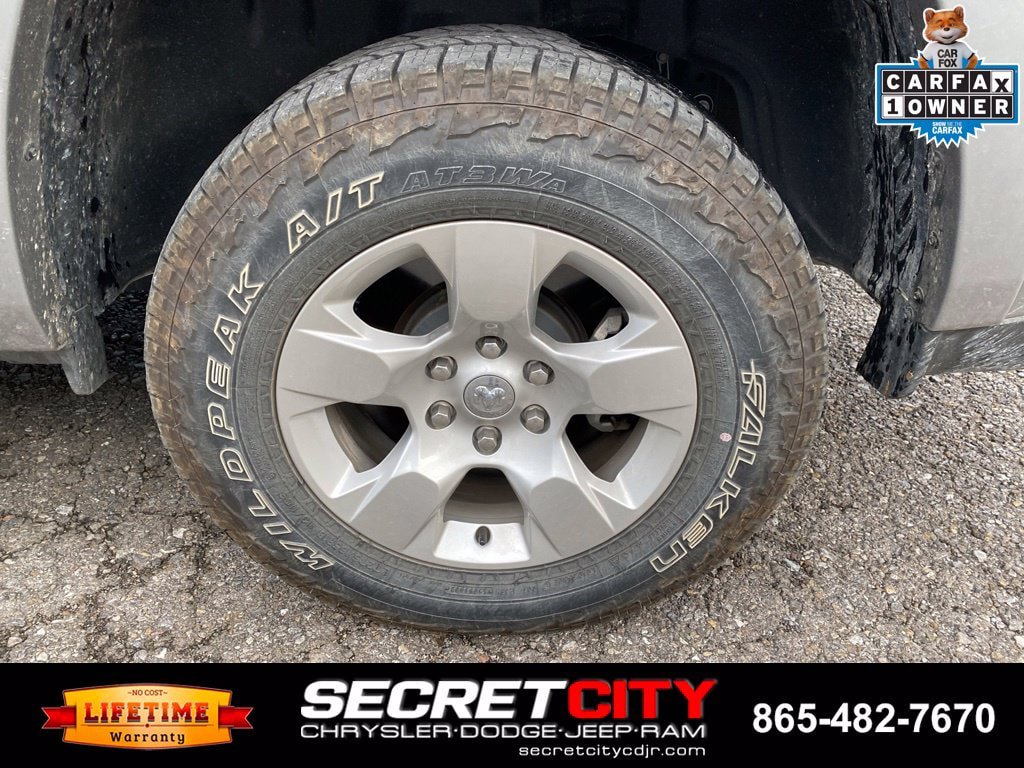 Used 2025 RAM 1500 Big Horn AWD/4WD image 9