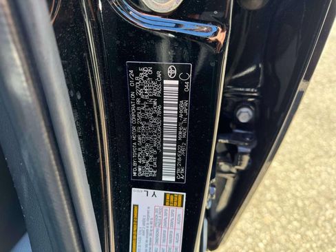 Used 2024 Toyota Prius Prime FWD image 14