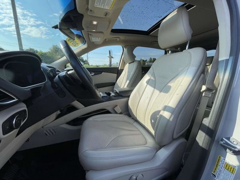 Used 2019 Lincoln Nautilus Reserve w/ Driver Assistance Package AWD/4WD image 16