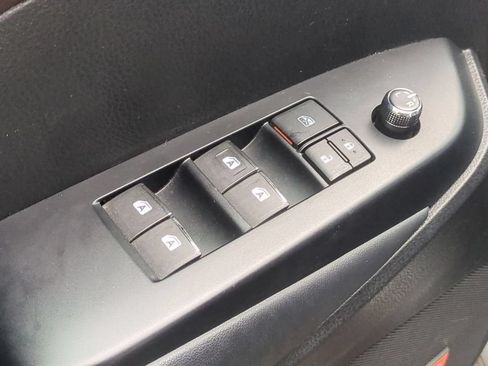 Used 2014 Toyota Highlander Limited AWD/4WD image 12