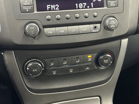 Used 2014 Nissan Sentra SV image 17