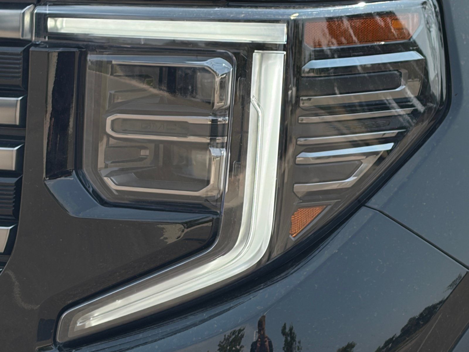 Used 2025 GMC Sierra 1500 AT4 AWD/4WD image 10