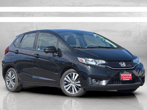 Used 2015 Honda Fit EX image 2