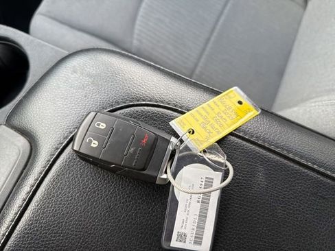 Used 2024 RAM 2500 Big Horn image 34