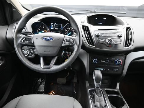 Used 2018 Ford Escape S image 19
