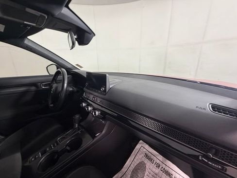 Used 2022 Honda Civic Sport image 31