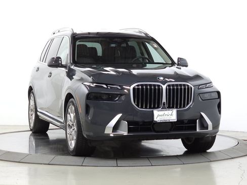 Used 2026 BMW X7 xDrive40i w/ Premium Package AWD/4WD image 1