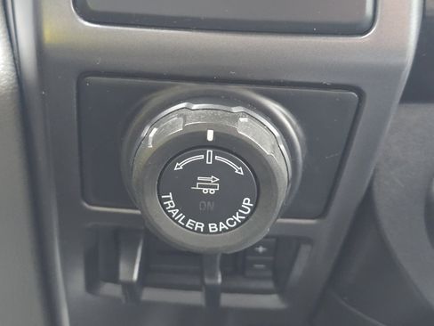 Used 2020 Ford F150 XLT w/ Equipment Group 302A Luxury image 8