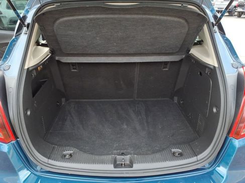 Used 2020 Buick Encore Preferred image 18