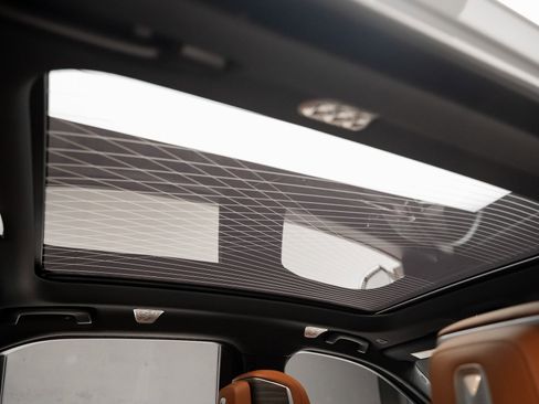 Used 2023 BMW i7 xDrive60 image 70