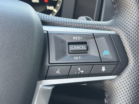 New 2026 Nissan Rogue Platinum AWD/4WD image 10