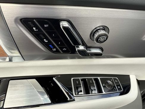 New 2026 Cadillac Vistiq Sport image 20