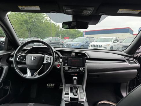 Used 2019 Honda Civic Sport image 25
