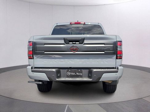 Used 2025 Nissan Frontier PRO-4X w/ Interior Protection Package AWD/4WD image 4