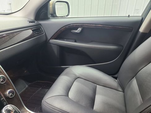 Used 2016 Volvo XC70 T5 Premier w/ Proximity Package AWD/4WD image 25