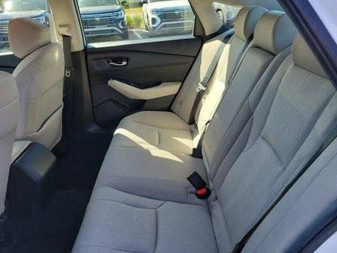 Certified 2024 Honda Accord EX image 14