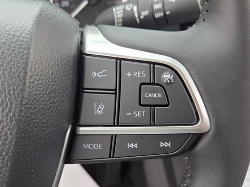 New 2026 Toyota Highlander XLE AWD/4WD image 22