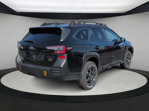 Used 2025 Subaru Outback Wilderness w/ Wilderness Package image 8