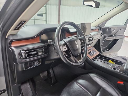 Used 2023 Lincoln Aviator Reserve image 18