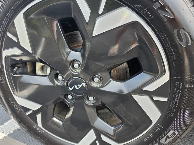 Used 2025 Kia Niro Wind w/ Wind Preserve Package FWD image 7