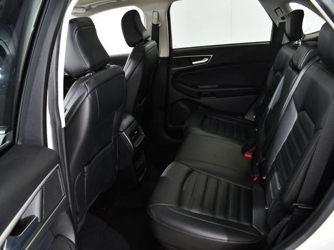 Used 2023 Ford Edge SEL w/ Convenience Package AWD/4WD image 16